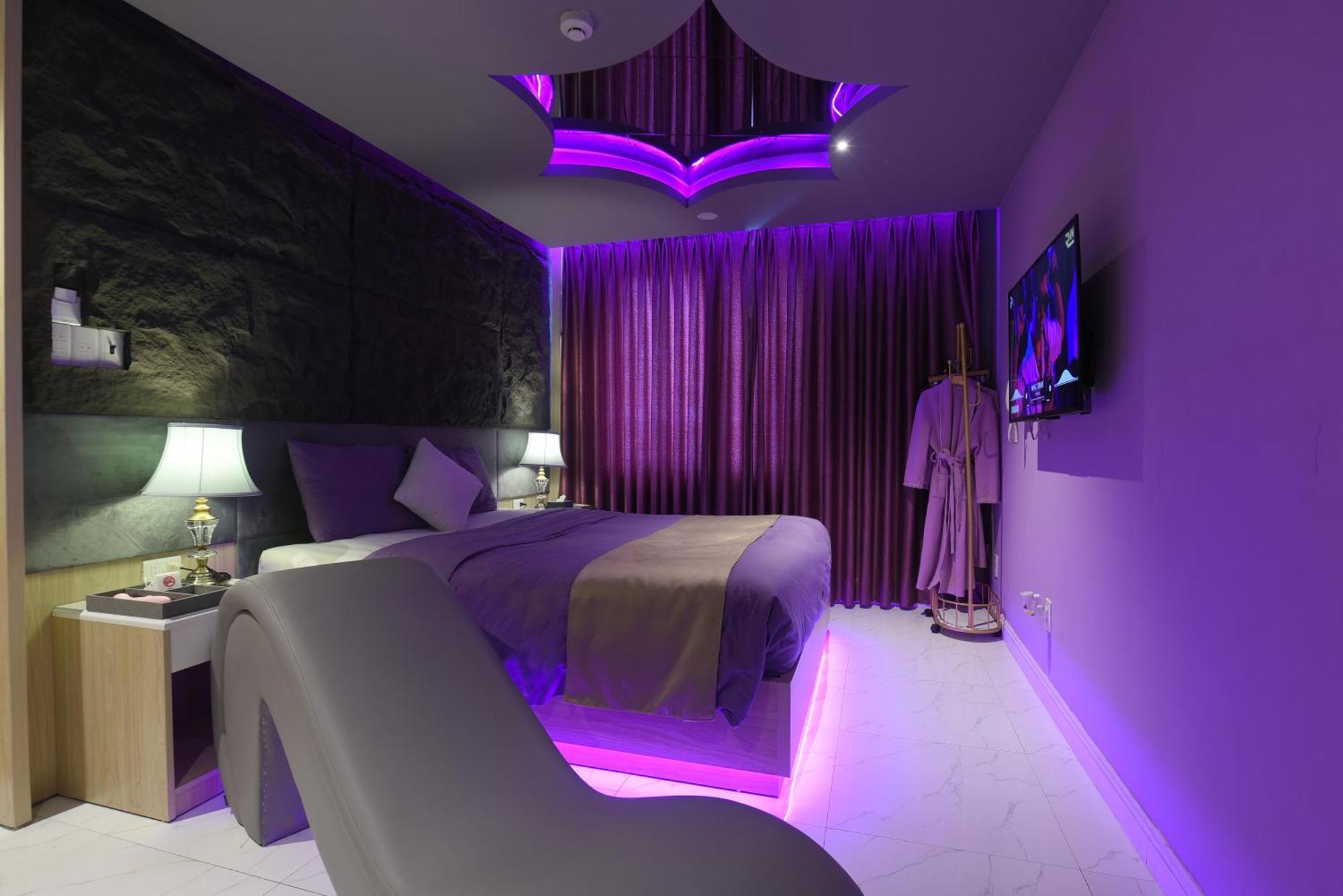 Chiic House 1 - Khach San Tinh Yeu Hotel ดานัง ภายนอก รูปภาพ